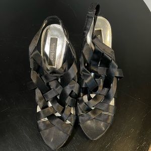 White House Black Market 5in Heels